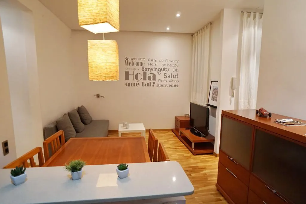 Barcelona4Seasons - Miro Apartment